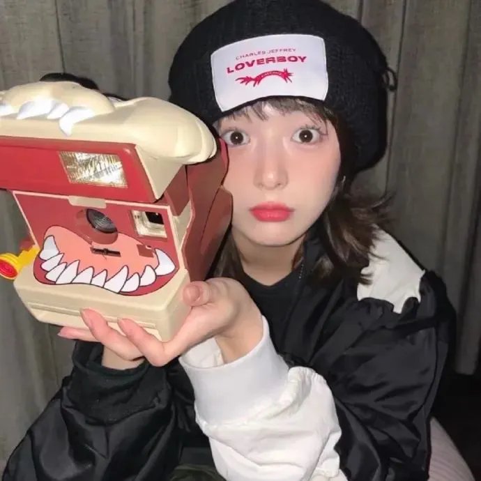 没有男人，女人更美